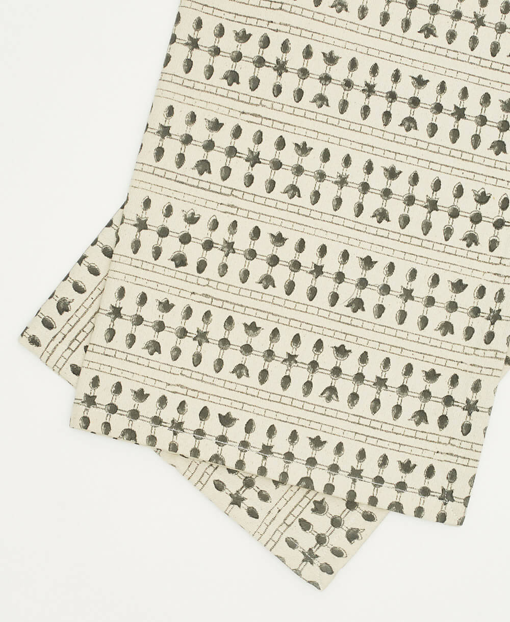 Graphic Block Print Cotton Napkins - Set of 2 - Charcoal - Image 3