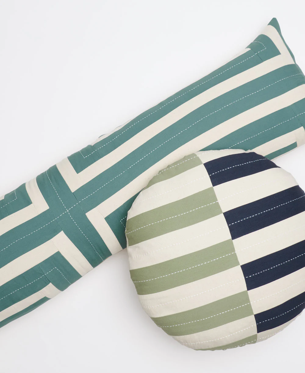 Interlock Long Lumbar Pillow - Image 9