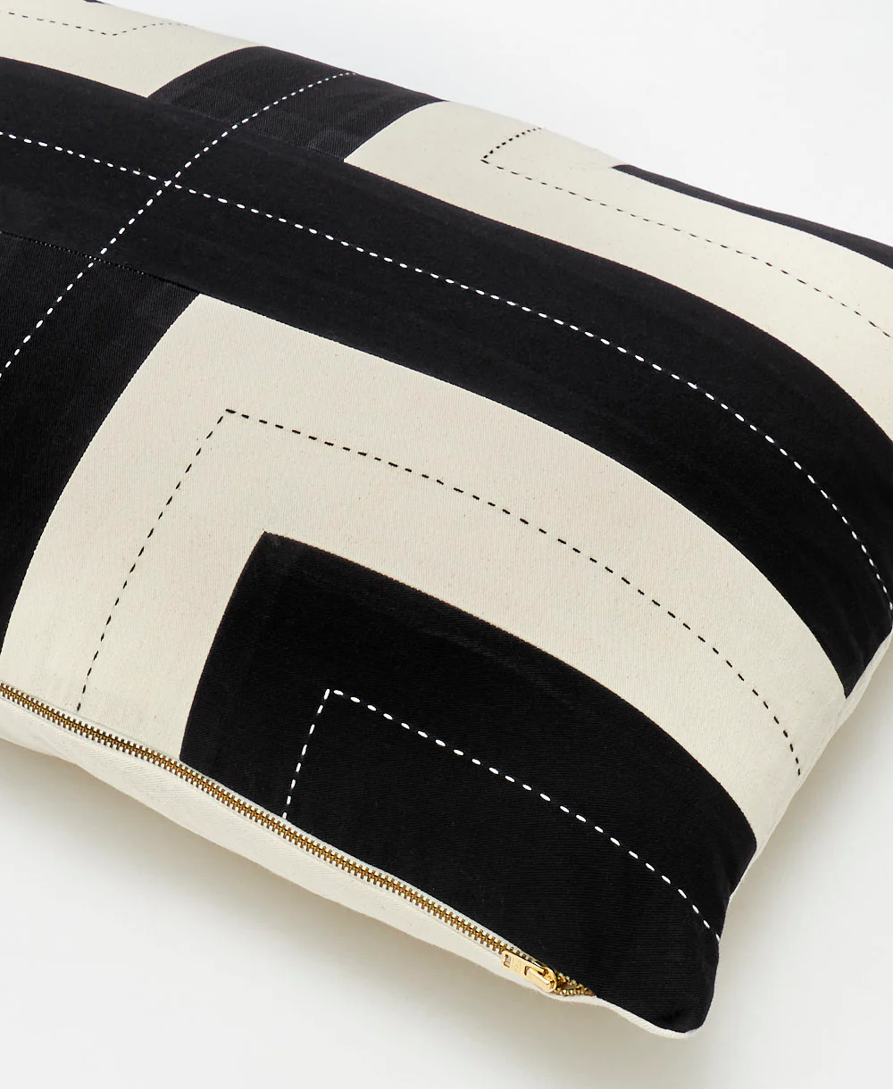 Interlock Lumbar Pillow - Image 4