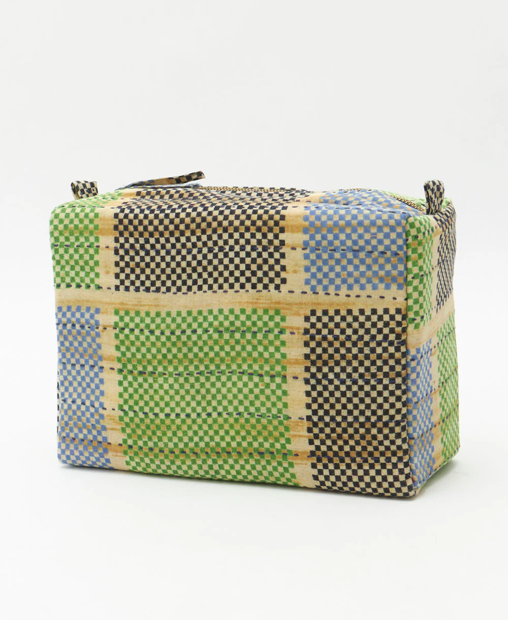 Kantha Large Toiletry Bag - No. 260305 - Image 2