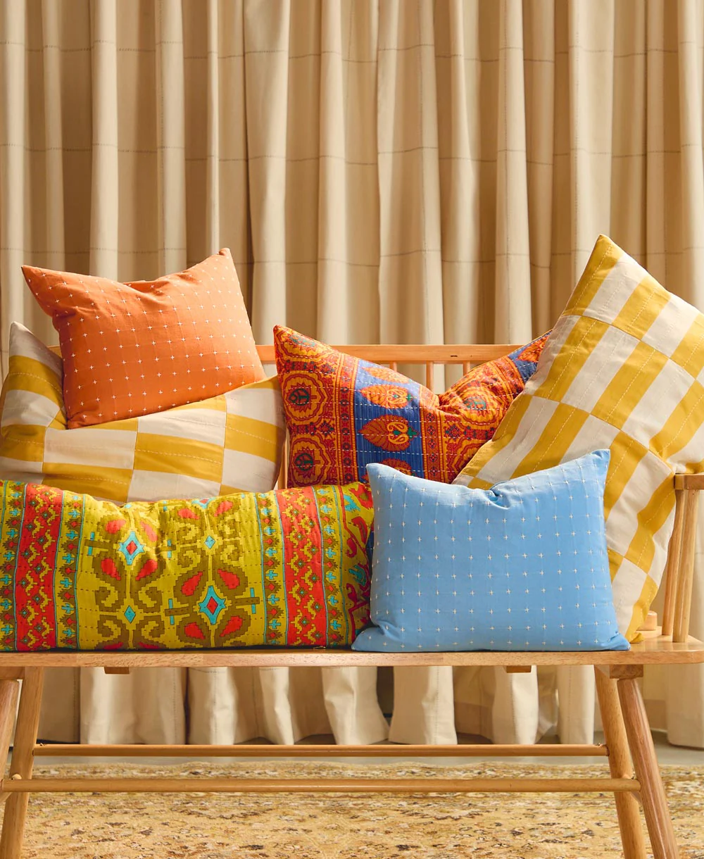 Kantha Throw Pillow - No. 260307 - Image 4