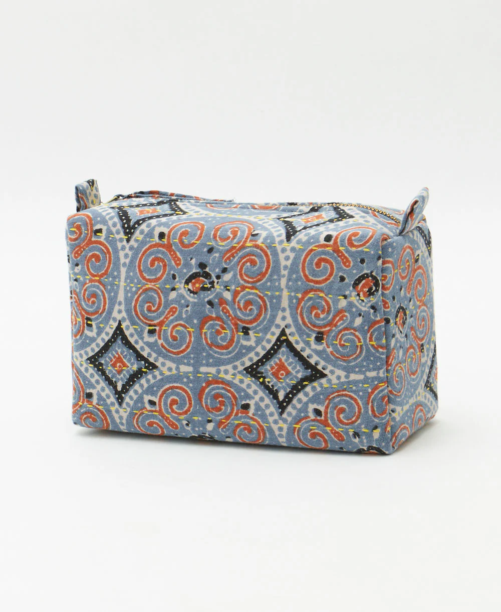 Kantha Medium Toiletry Bag - No. 260305 - Image 2