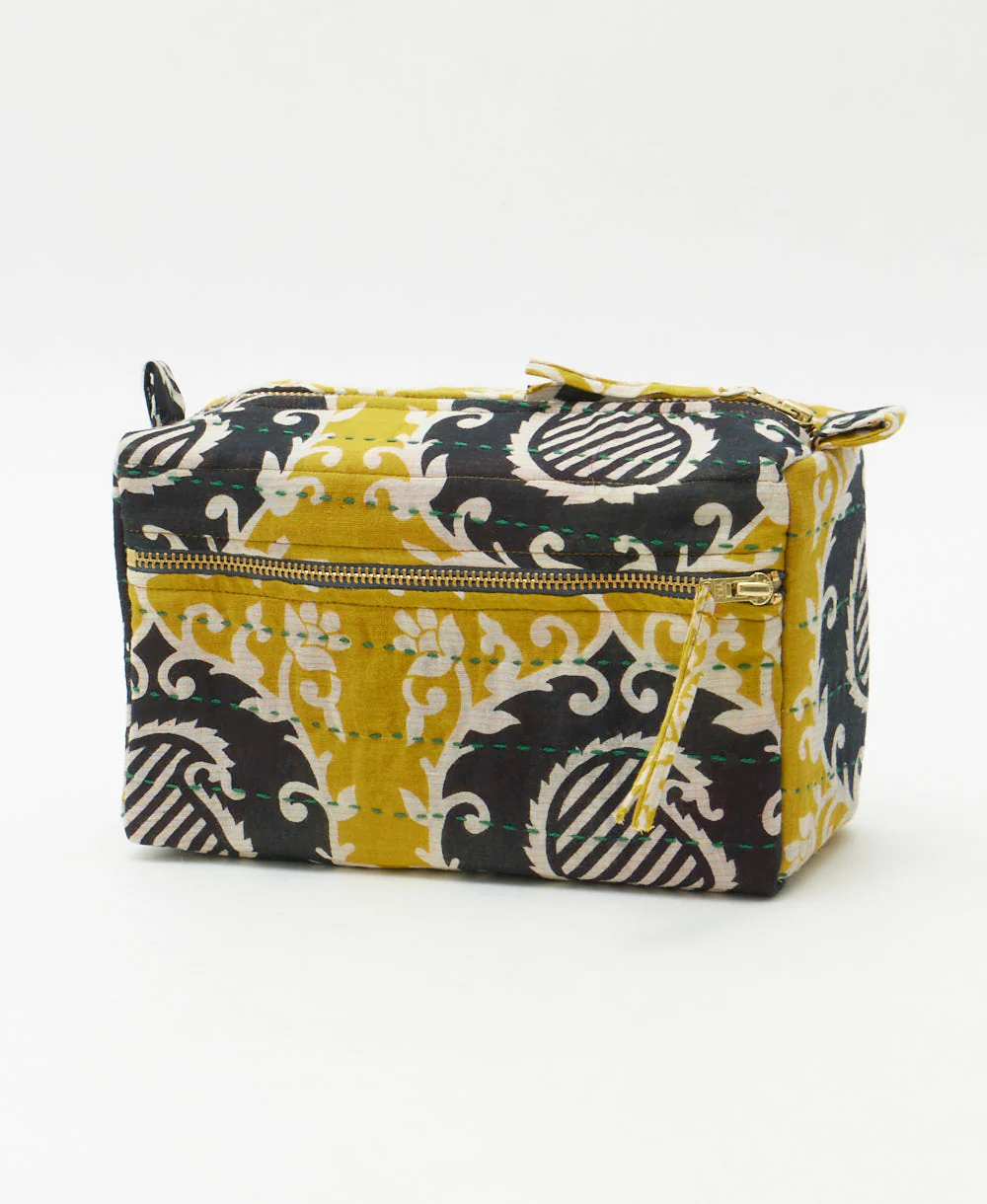 Kantha Medium Toiletry Bag - No. 260316