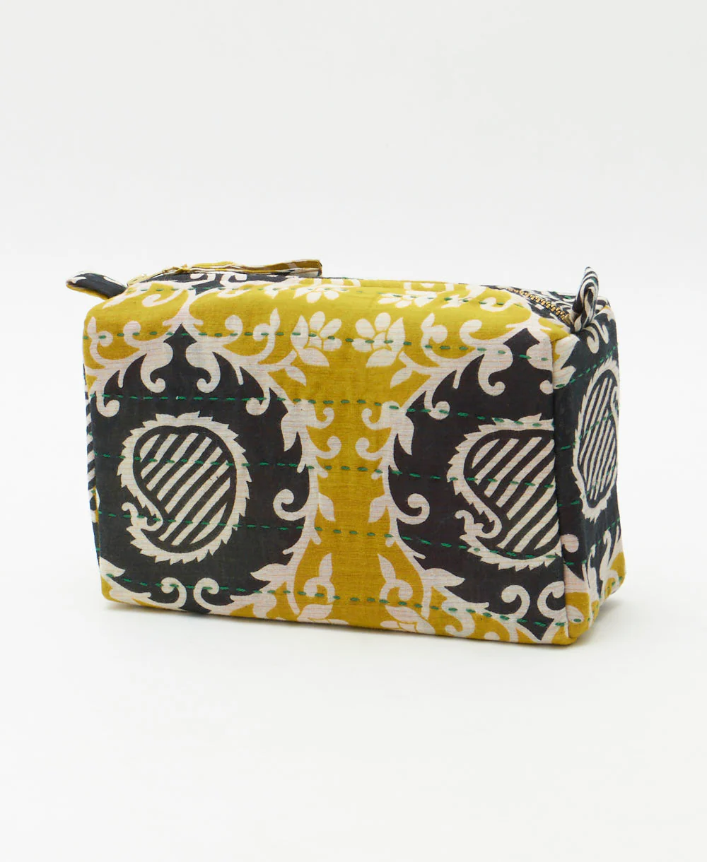 Kantha Medium Toiletry Bag - No. 260316 - Image 2