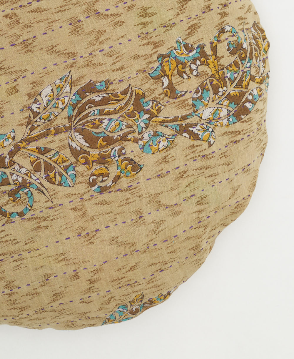 Kantha Round Pillow - No. 250507 - Cover Only - Image 3