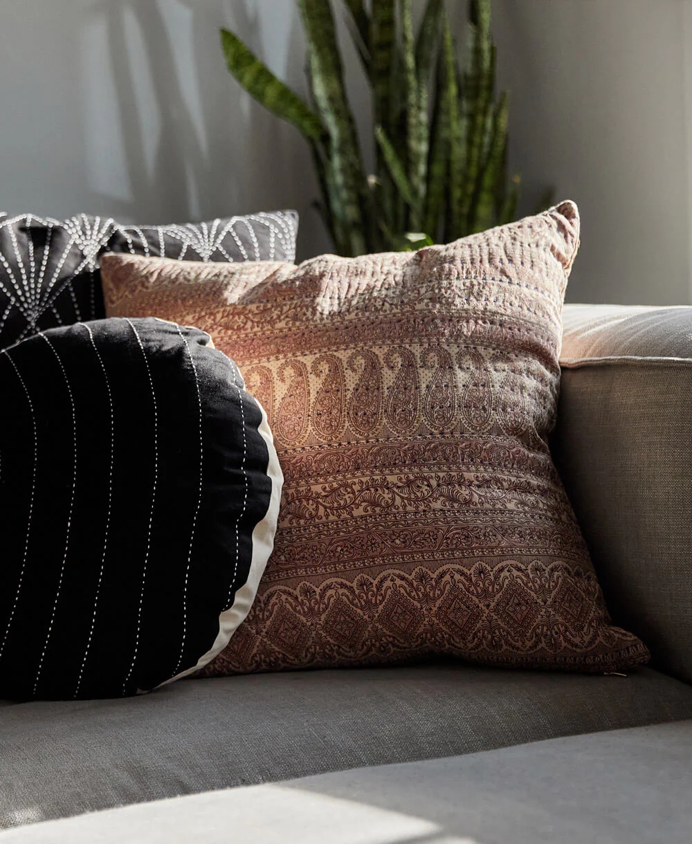 Kantha Throw Pillow - No. 250702 - Cover Only - Image 4