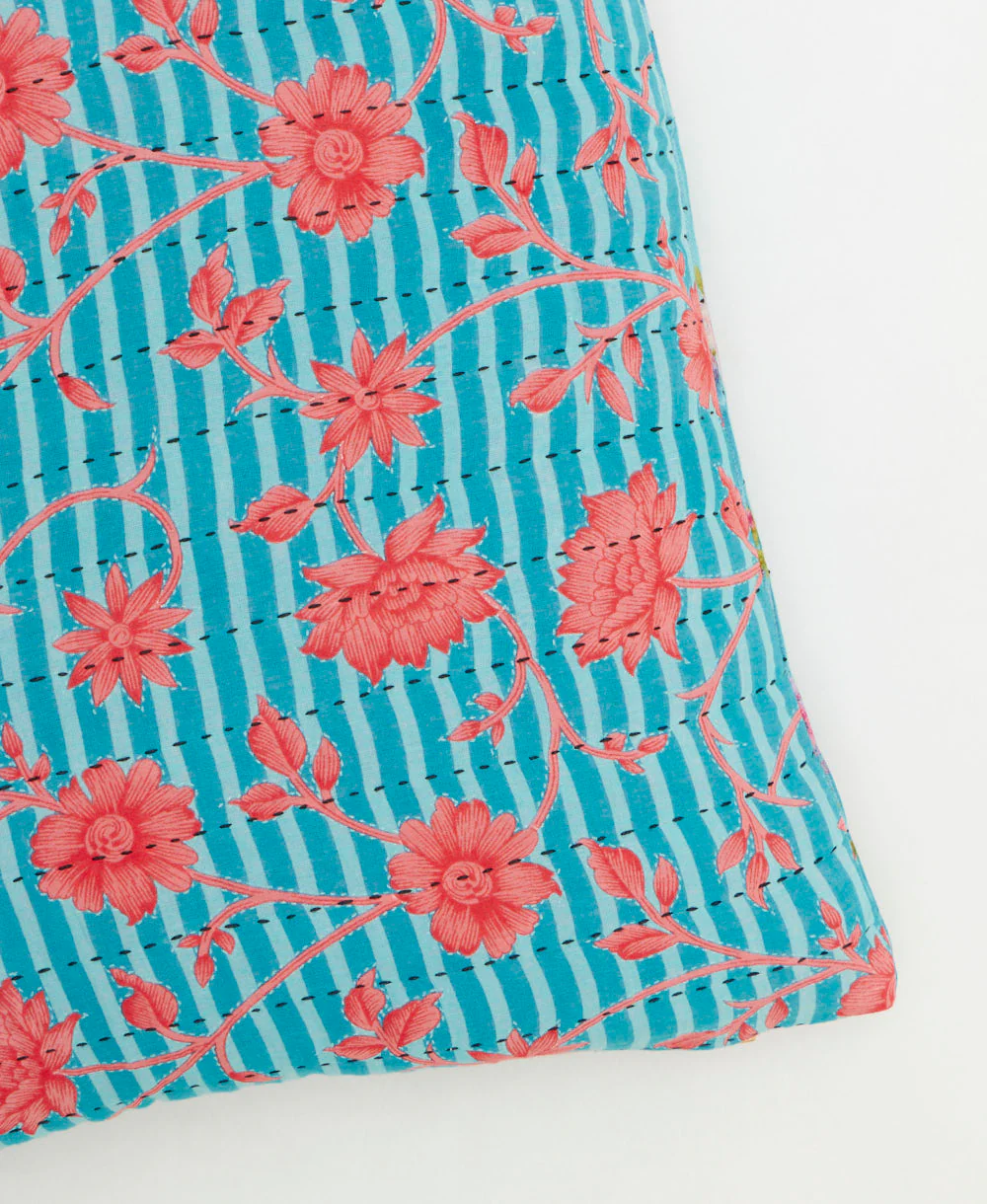 Kantha Throw Pillow - No. 260302 - Image 3