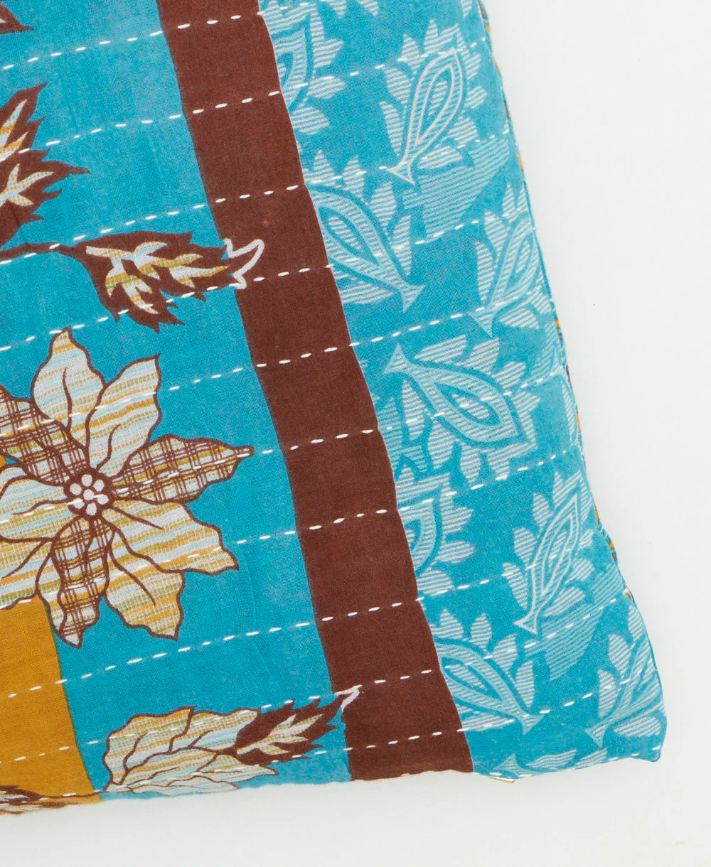 Medium Kantha Throw Pillow - No. 260204 - Image 3