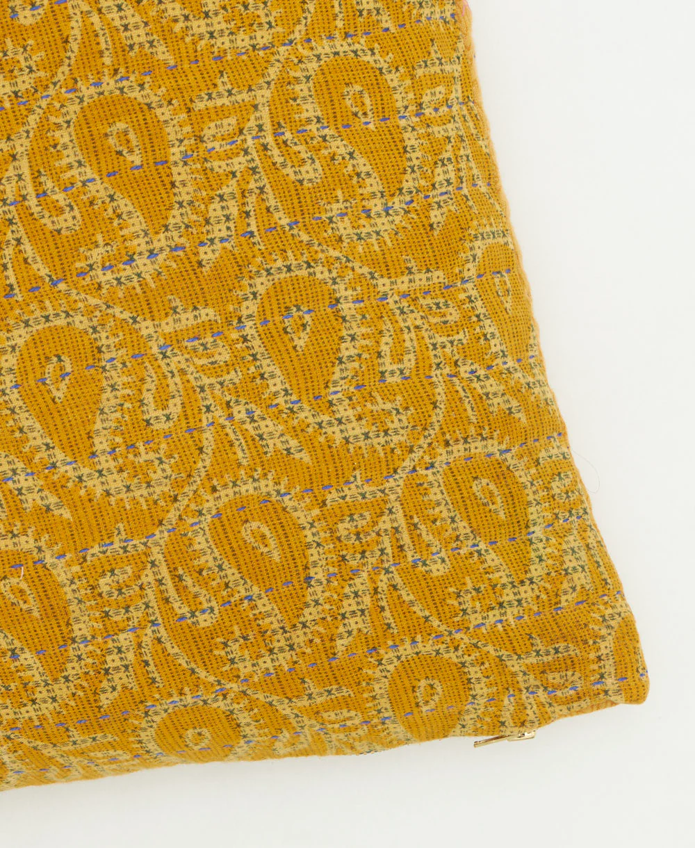 Medium Kantha Throw Pillow - No. 260206 - Image 3