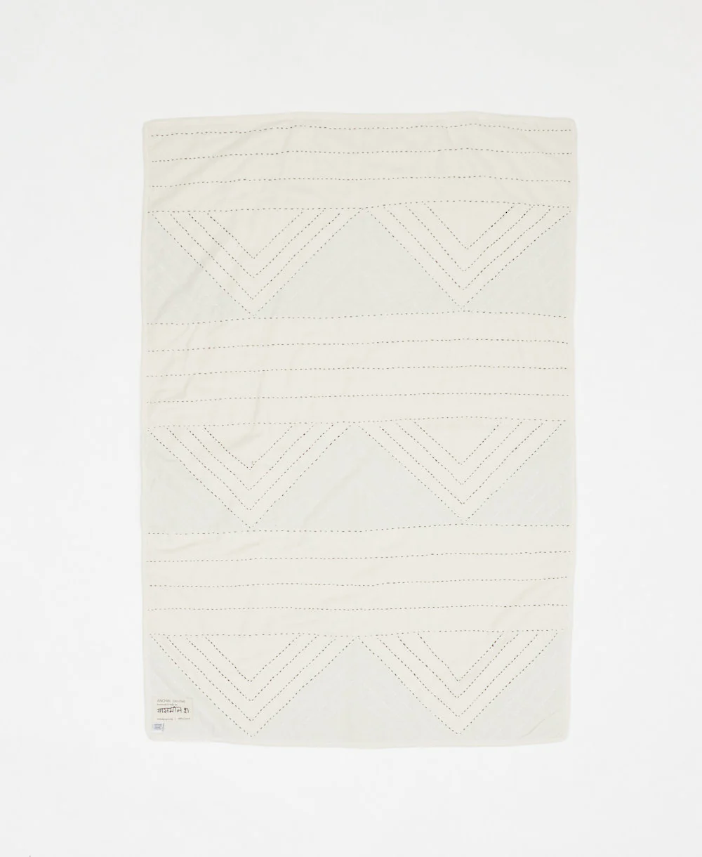 Triangle Baby Quilt - Image 14