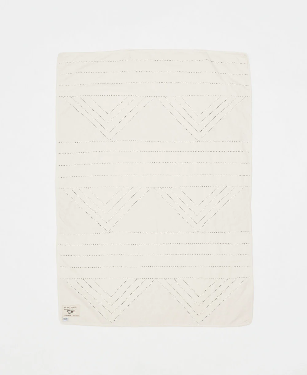 Triangle Baby Quilt - Image 6