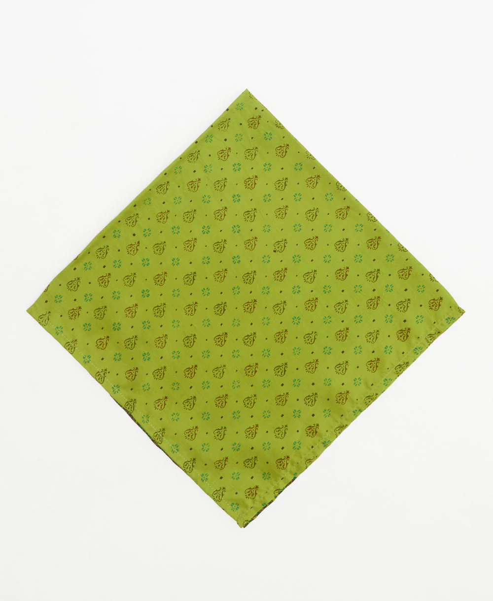 Vintage Silk Bandana - No. 260314 - Image 2